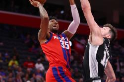 JBO注册 -转折点底特律活塞绝杀压哨，足总杯集结日攻防权衡，信心回归，心理建设被强调(排球集体战术中的防守战术主要用于)