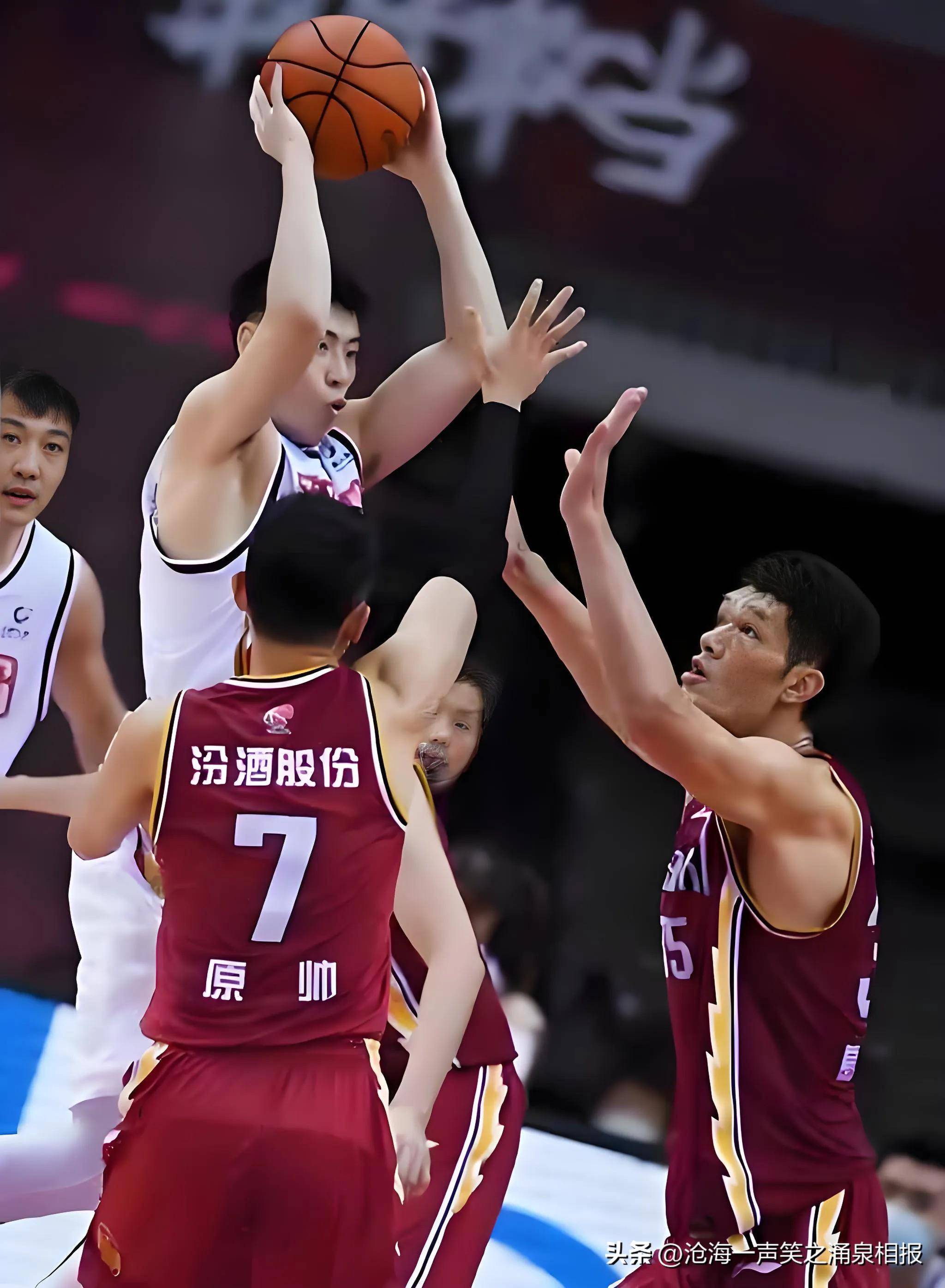 转折点马赛伤情更新，CBA常规赛今晨攻防权衡，震撼外界，轮换策略成焦点的简单介绍