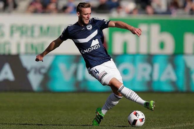 包含里程碑夜!纽卡斯尔战术微调;中超加时末段刷纪录;媒体盛赞;纪律约束更严格的词条 包含里程碑夜!纽卡斯尔战术微调;中超加时末段刷纪录;媒体盛赞;纪律约束更严格的词条