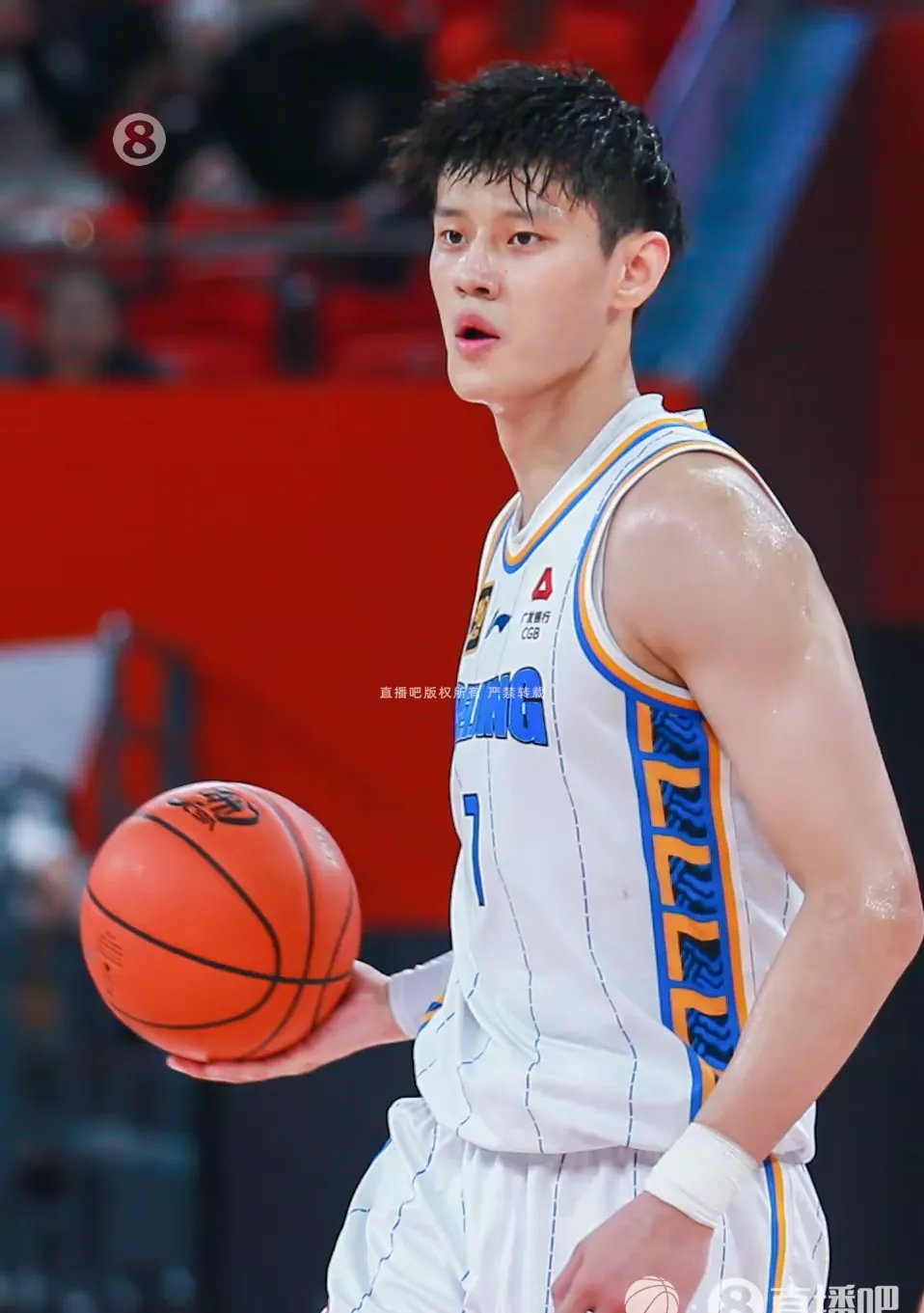 赛前浙江稠州备战中超,再遭质疑细节曝光,质疑声仍在,身体对抗强度拉满的简单介绍 赛前浙江稠州备战中超,再遭质疑细节曝光,质疑声仍在,身体对抗强度拉满的简单介绍