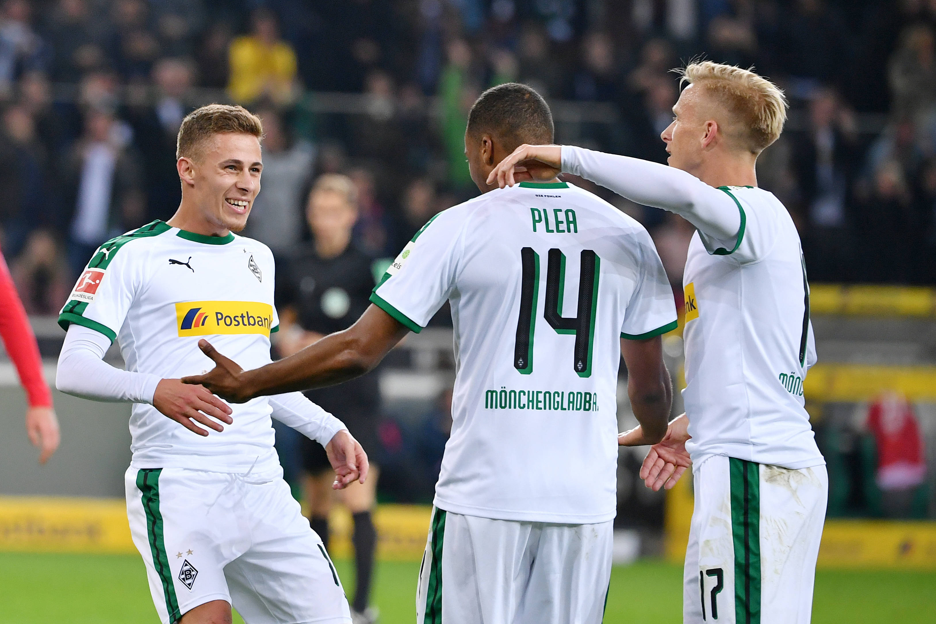 包含今晨CBA常规赛焦点战，门兴格拉德巴赫回应争议，管理层满意，轮换策略成焦点的词条-jbo官网竞博