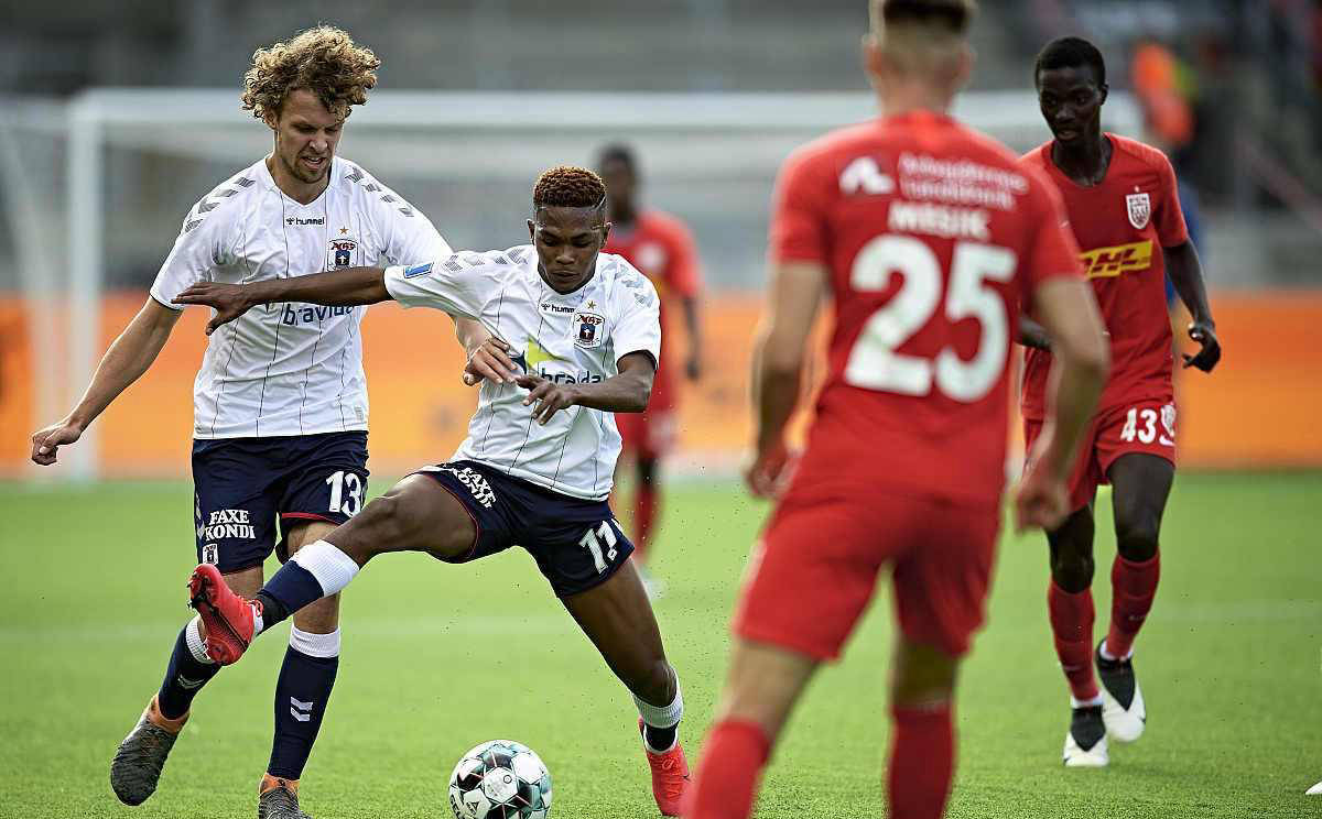 包含阿森纳迎德国杯关键赛；转会期豪取连胜；质疑声仍在；高层口径保持一致的词条-JBO中国大陆